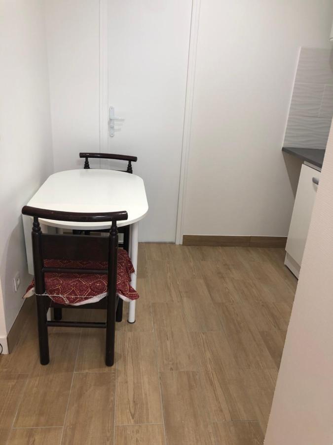 New Saint Maur-Logement Lovely Flat 32M2 Paris Eksteriør bilde