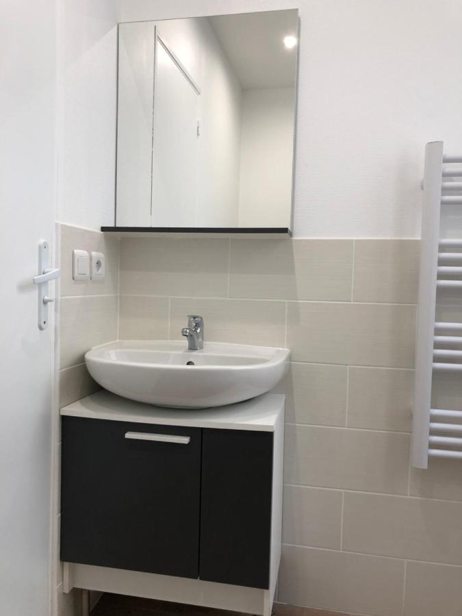 New Saint Maur-Logement Lovely Flat 32M2 Paris Eksteriør bilde